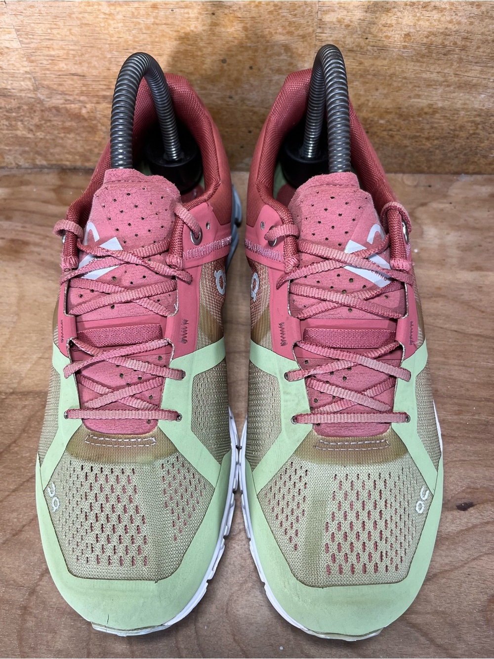 On Cloudflow REFLECTIVE Womens Size 7.5 Running Shoes Sneakers Guava/Dust Rose - Picture 3 of 13
